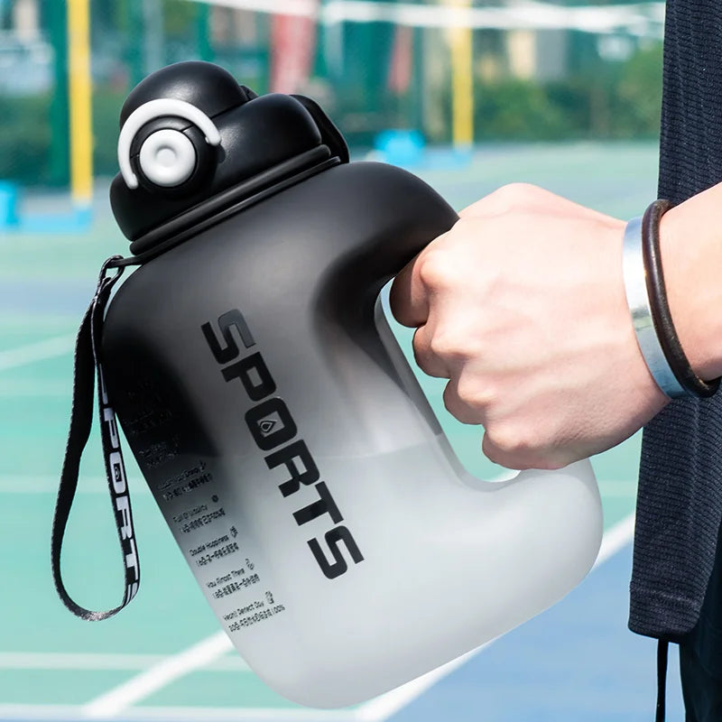 Supergroße Fitness Wasserflasche