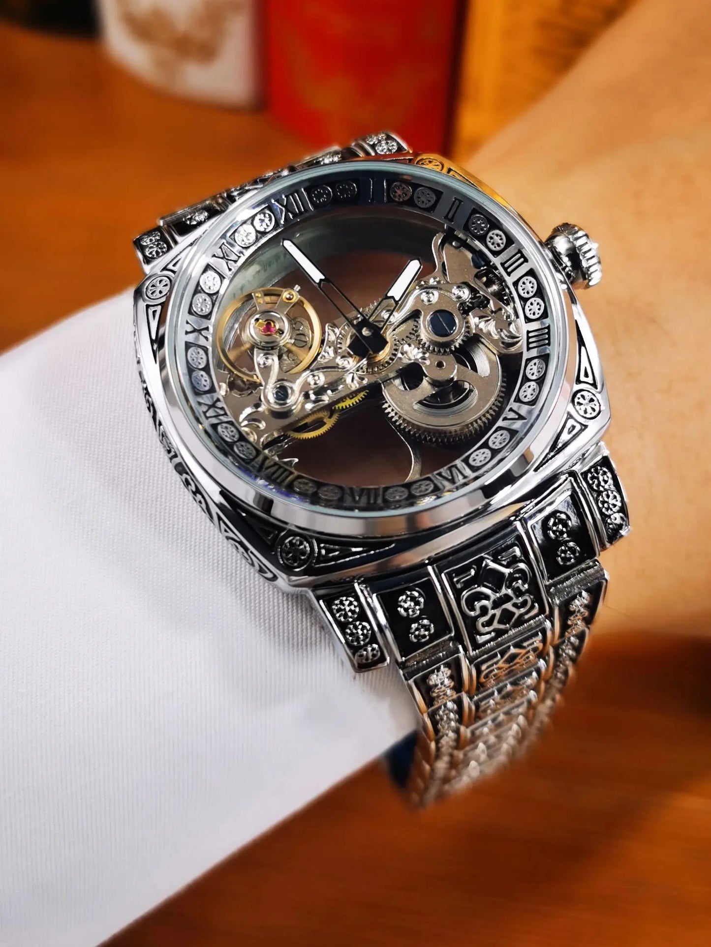 Elegante Retro-Uhr für Männer