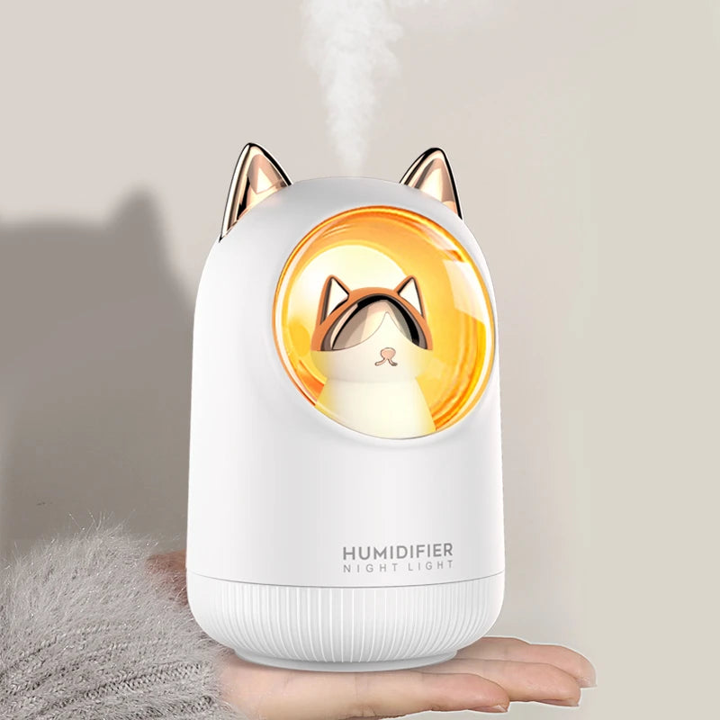 Kuschelige Katzenluftbefeuchter